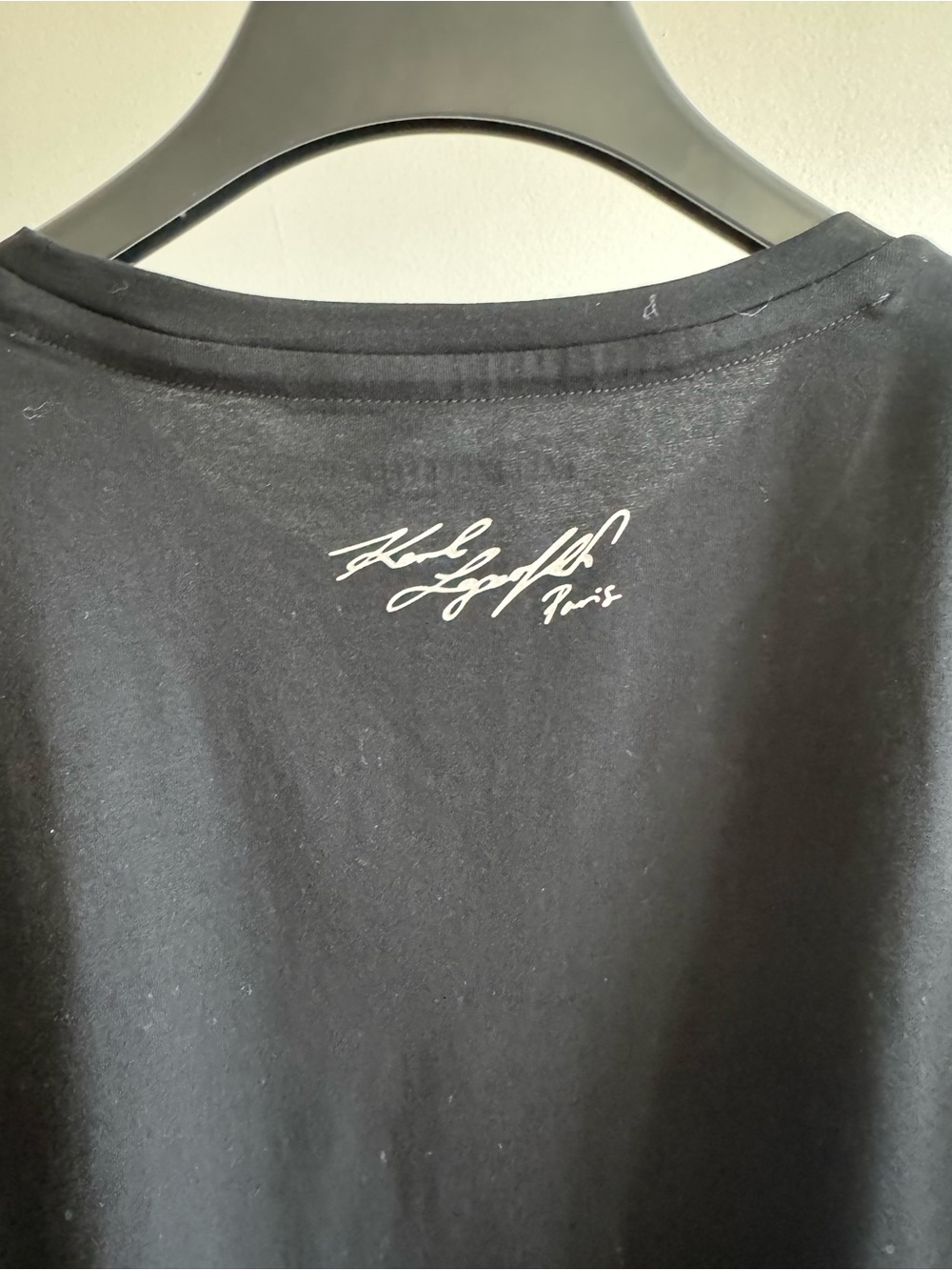 Karl Lagerfeld Black Short Sleeve Tee with White Paris Landmark Print - Picture 3 of 6
